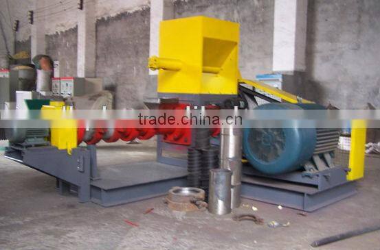 2013 Best seller wide output range automatically pet food extruder machine