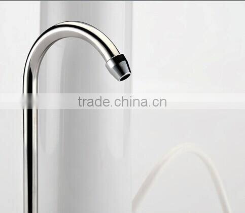 Countertop household water filter for kitchen use with faucet