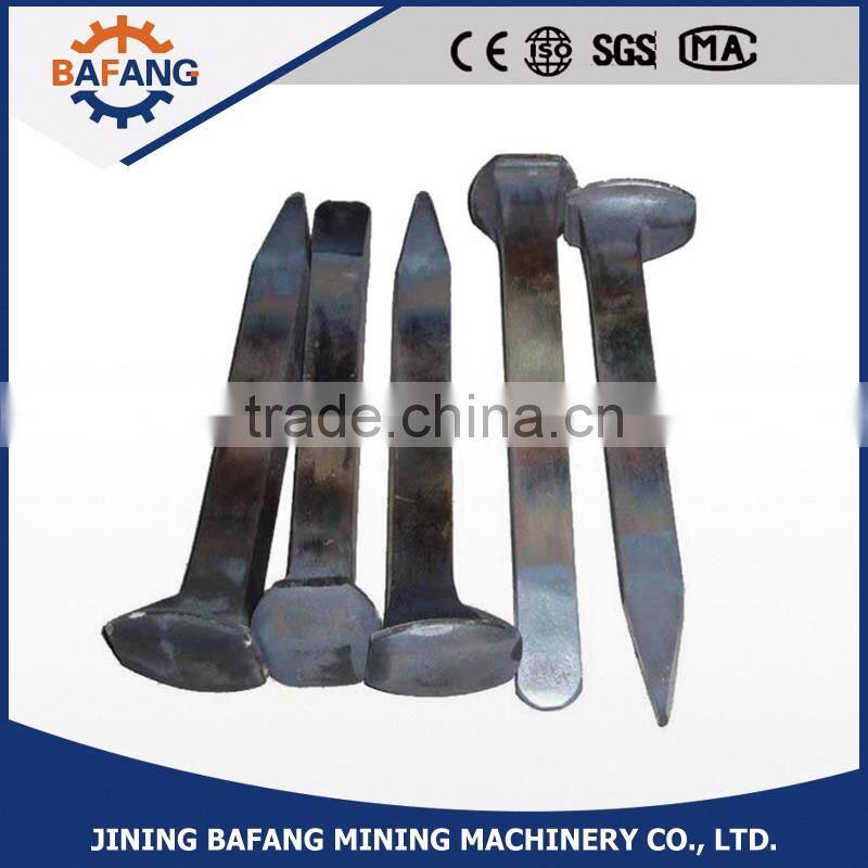 China Supply Rail Track Dog Spikes with Factory price