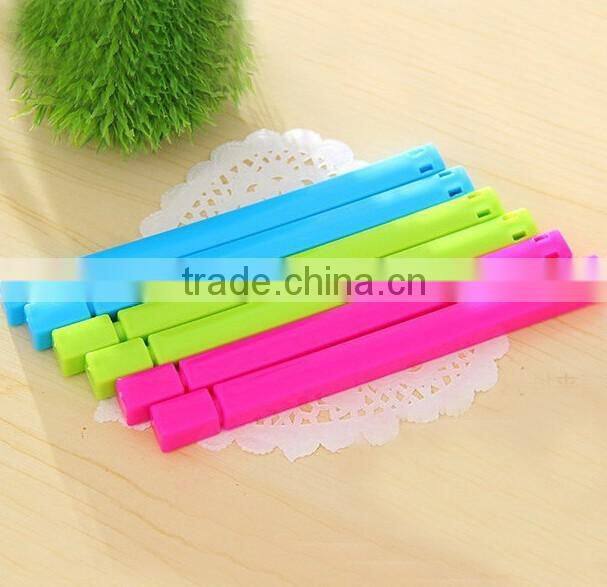 factory price Plastic food bag clip/Plastic bread bag clip/Large plastic bag clip
