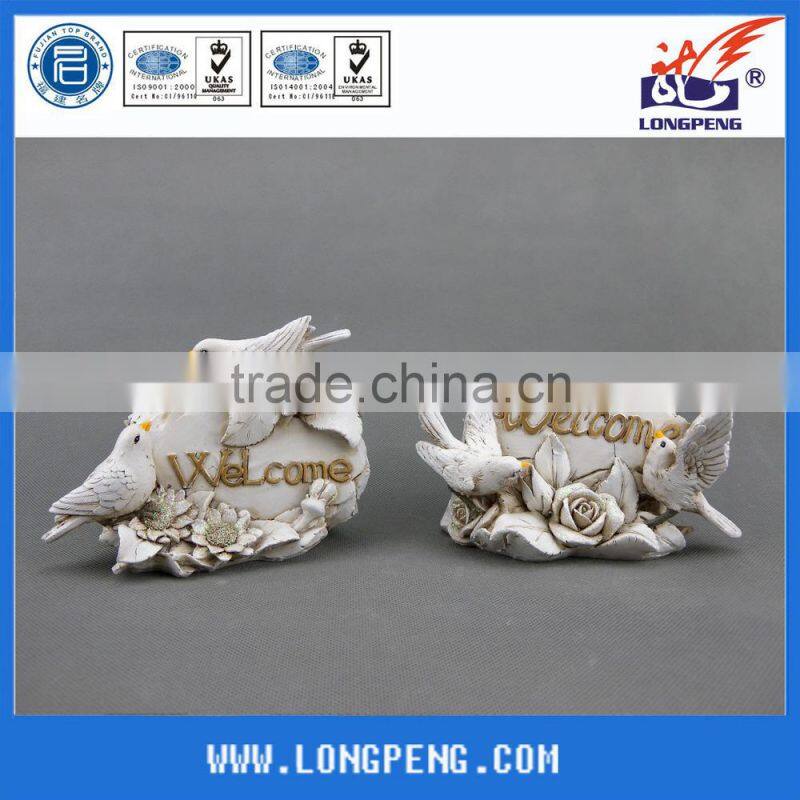 Unique White Welcome Polyresin Bird Garden Decoration