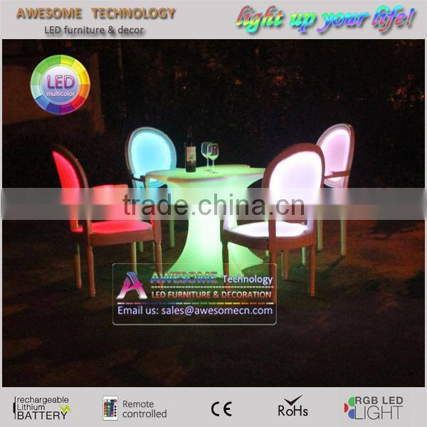 comfortable glowing armchair / dining chair with armrests
