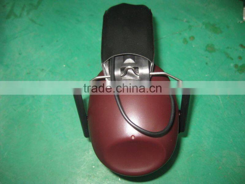 Sound Proof Earmuffs with DAB Radio