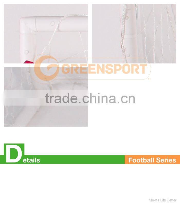 SOCCER GOAL WITH TRAINING ACCESSORIES