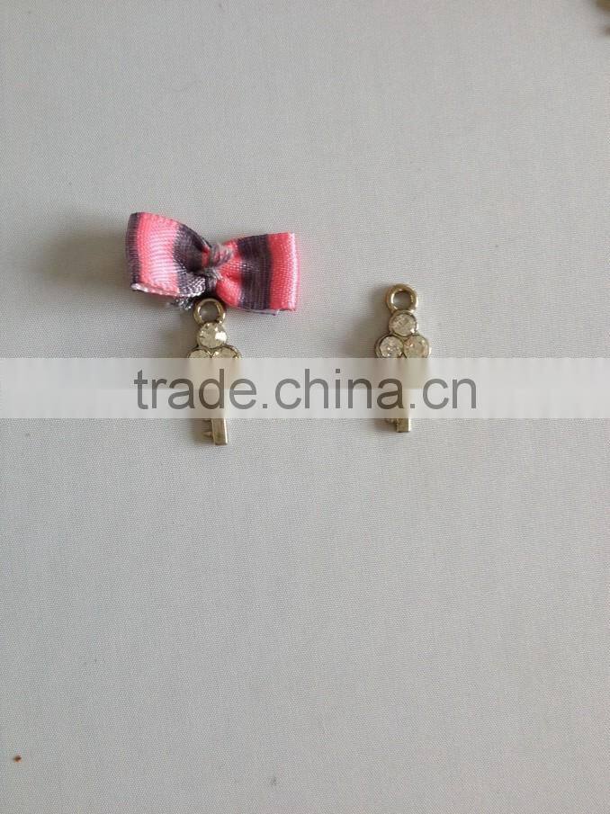 Bulk metal custom charm with long tassel,nice crystal decorative pendant