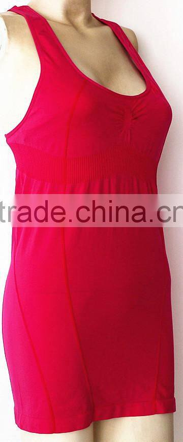 Seamless latest ladies' racer back tank top