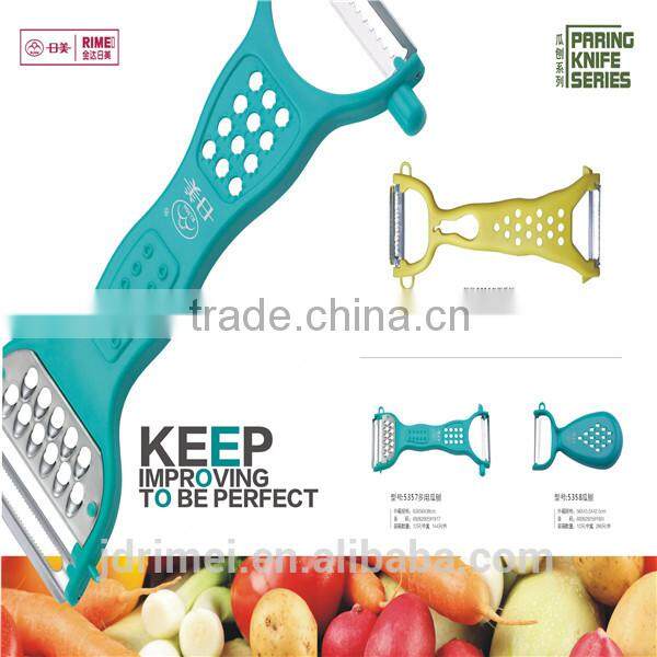 Vegetable peeler tool for potato peeling