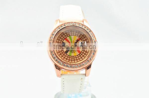 Cheap elegant fashion watch with 4 lap scrystal decoration bezel quarts wrist watch