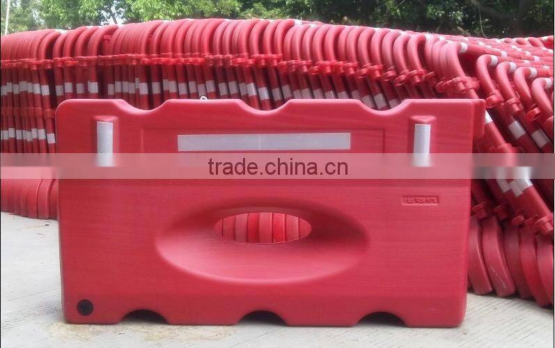 Automatic Extrusion Blow Molding Machine / blowing machine for PE road barrier / road block