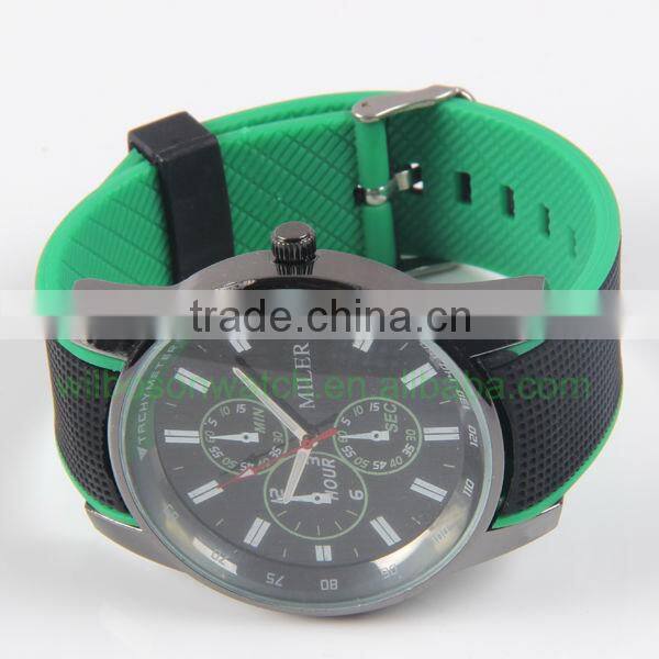 2013 fashion quartz teenage focus watches
