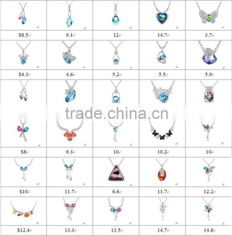 (Z 030607) Rose gold stud earrings 2013 made with zircon