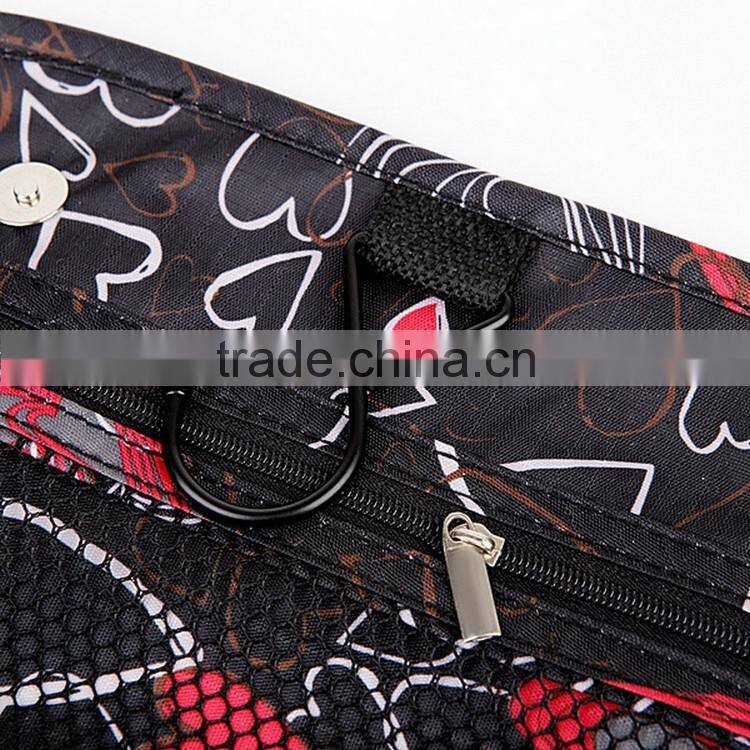 210D Nylon Plaid Floral Printing Toiletry Cosmetic Bag With Hanger