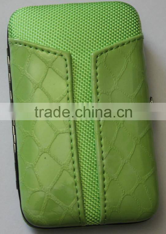2015 cheap nails suit cosmetic manicure set in pouch