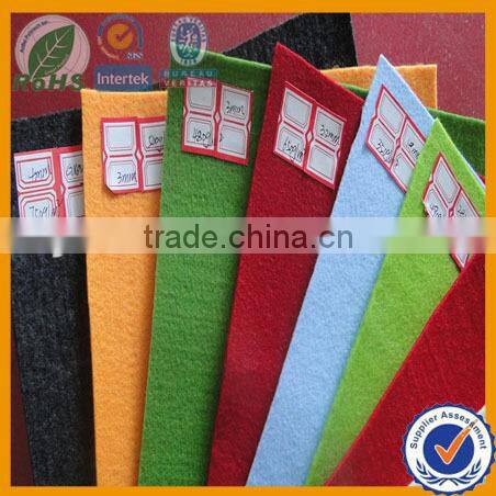 Nonwoven polyester felt