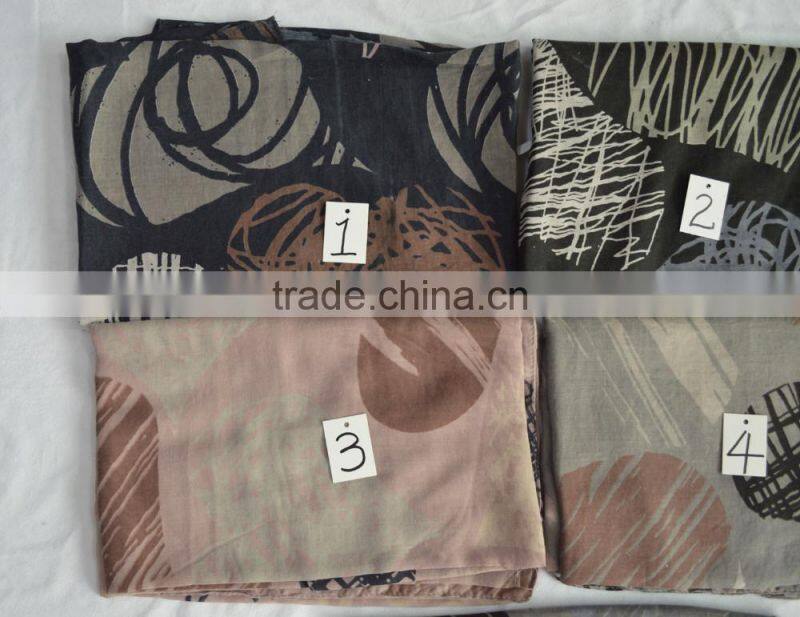 Fashion new coming 100%rayon ladies print heart latest scarf
