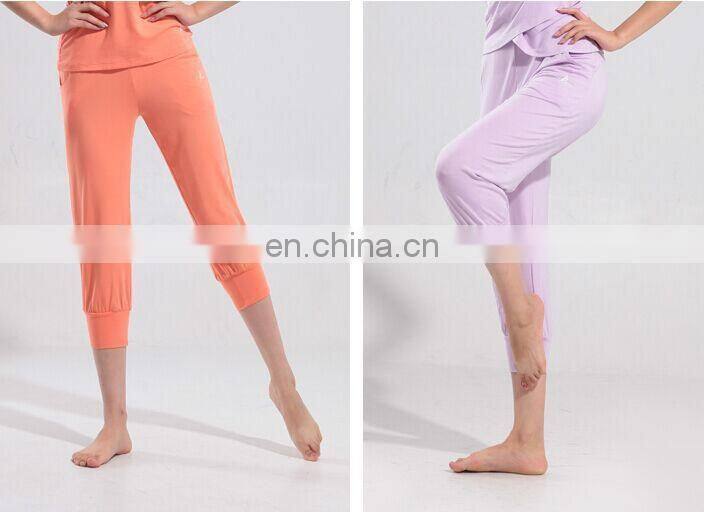 11511203 and 11512402 One Set Fitness Wear Yoga Wear
