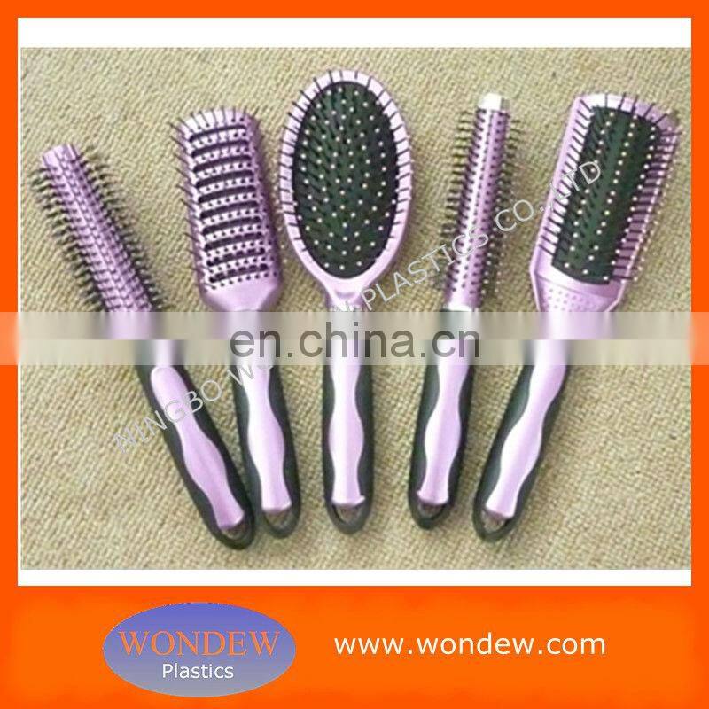 Plastic silver hair brushes line for hair salon