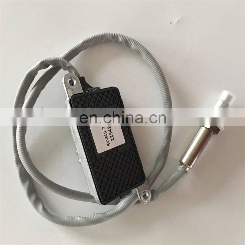 Truck Spare Parts NOX SENSOR 24V 5WK9 7400 2294290 180809000027