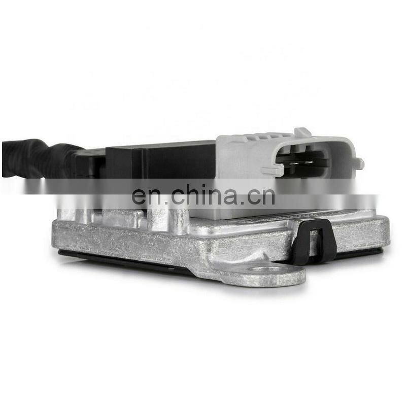 12V Flat Four Needles Nitrogen Oxide Sensor 5WK9 6643E 22014032 5WK96643E