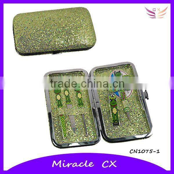 Sparking manicure set with printed gift and novelty wholesales