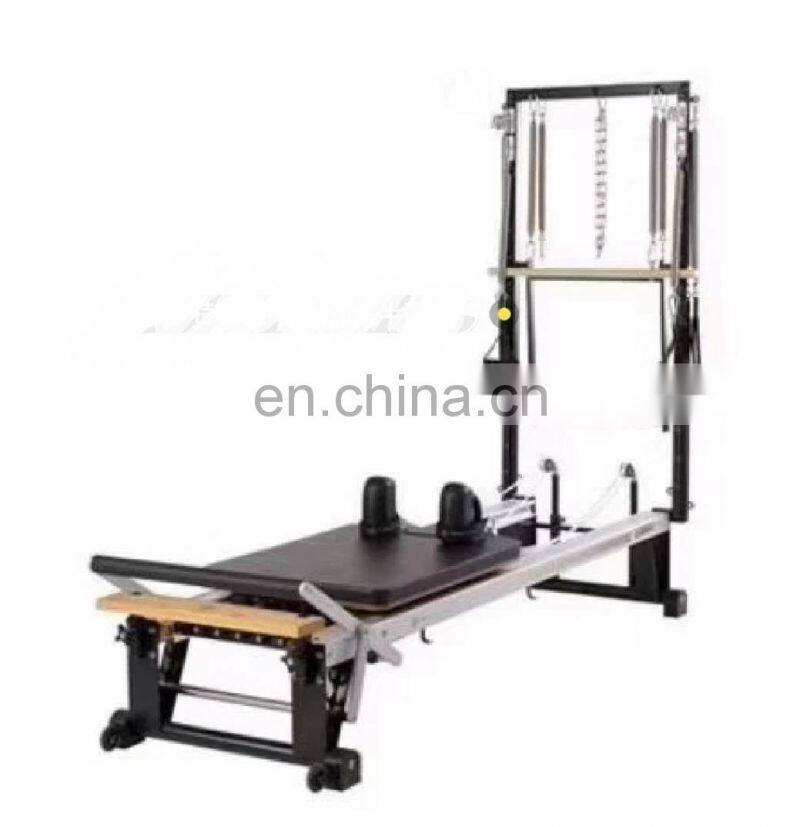 Aluminium Reformer with half trapeze gym machine