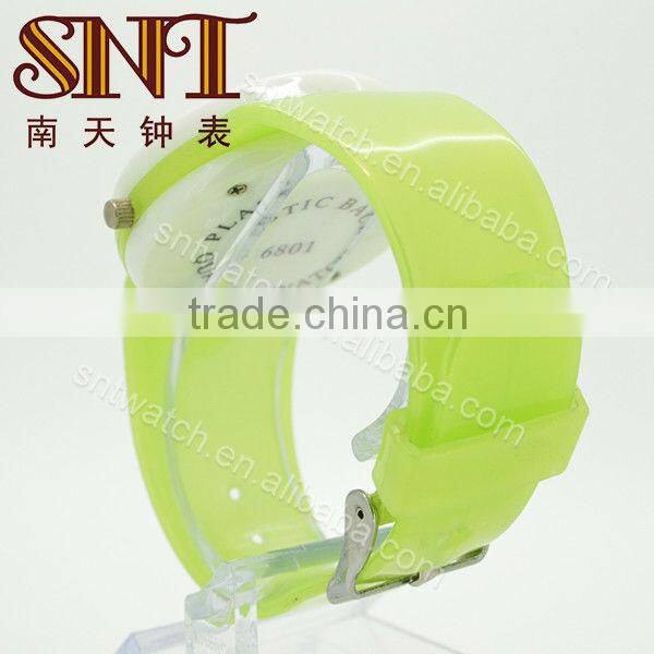 SNT-PL012 design quartz plastic watches with plastic back