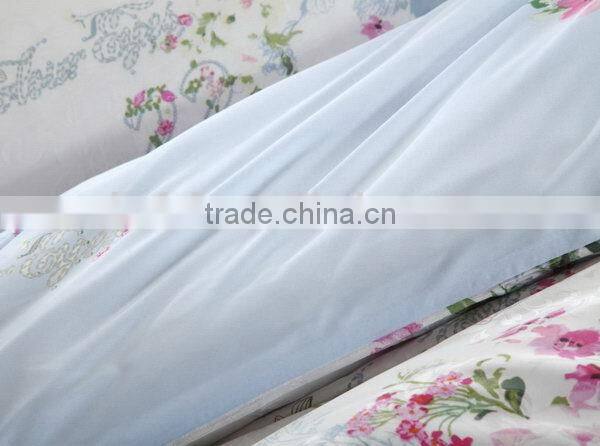 Modern hot sell lovey and cute bed cover set