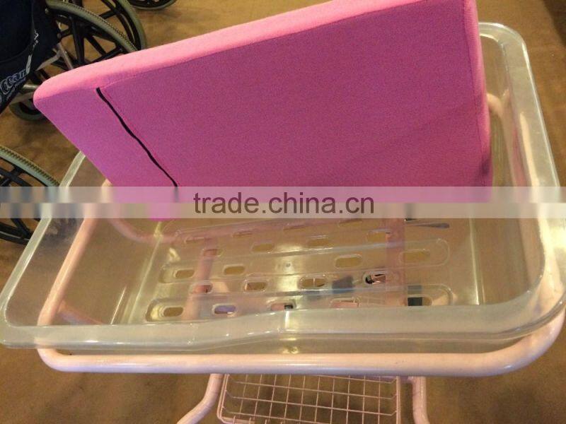 Paramount Style Baby Bed