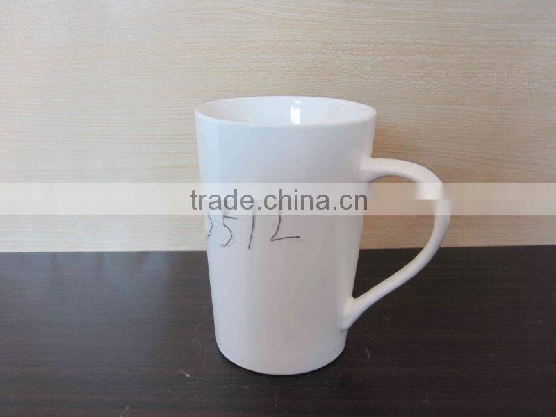 V shape 12oz Ceramic cheap plain white coffee mug