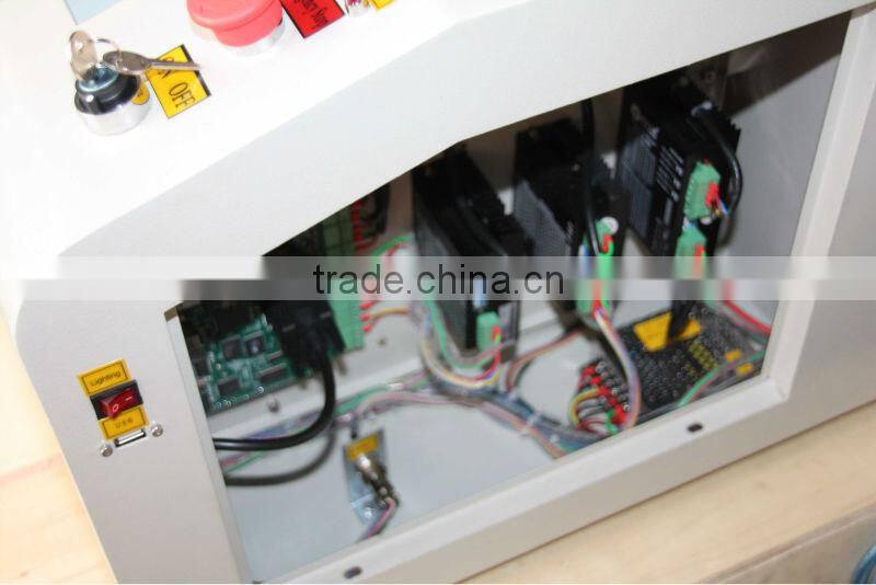 QX3030 New Laser Machine with up&down table