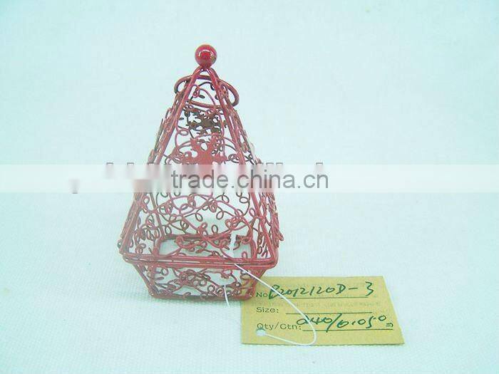 Wire Chocolate gif packaging box with a square base