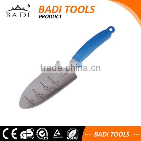 Ergo Scratch Tool Garden Cultivator