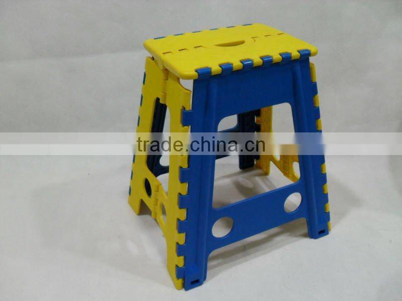 Colorful hand-held cheap outdoor plastic folding stool,for washing car,fishing,traveling.
