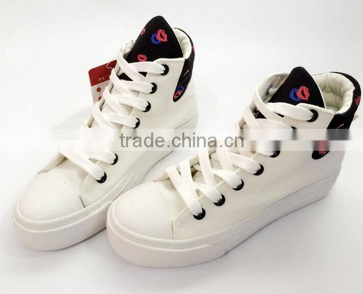 GZY Latest fashion cheap quality promotional canvas shoes stock lots