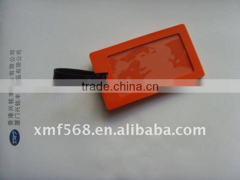 customized soft PVC luggage tags