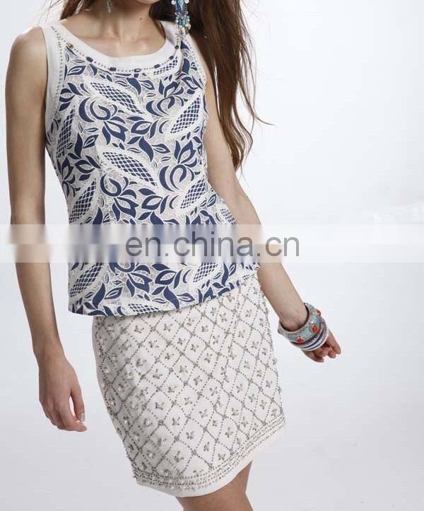 2016 new arrivel lady fashion top wih skirt