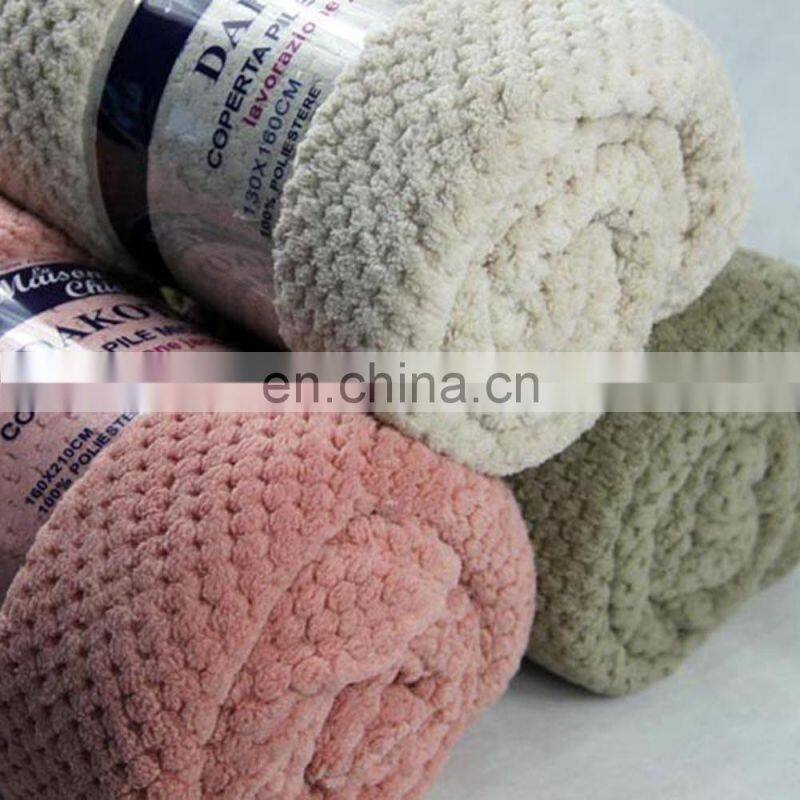 Factory Manufactured Super Soft Polyester Coral Fleece Travel Blanket