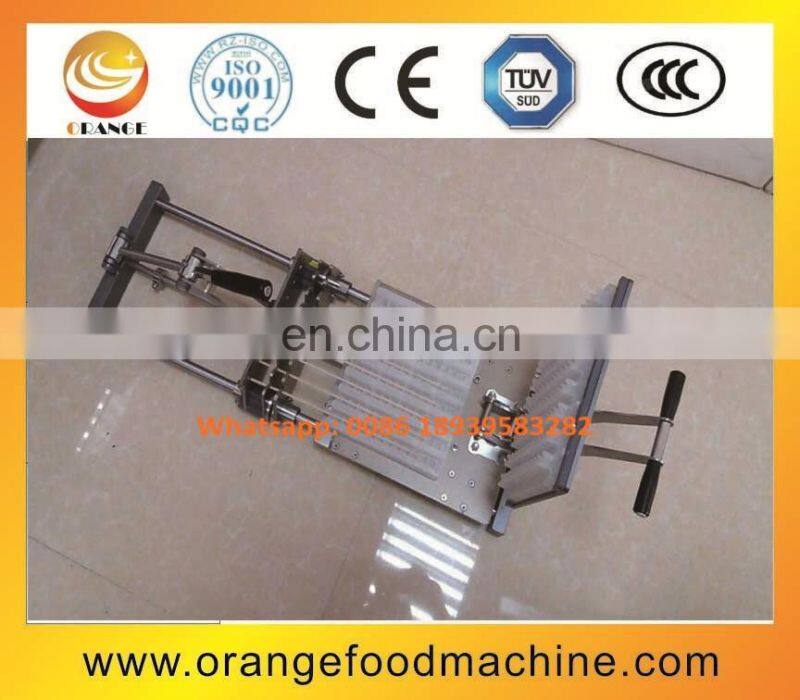 Manual kebab skewer machine