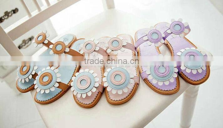 hot selling latest design lovely big flower girls flat sandal slipper shoes