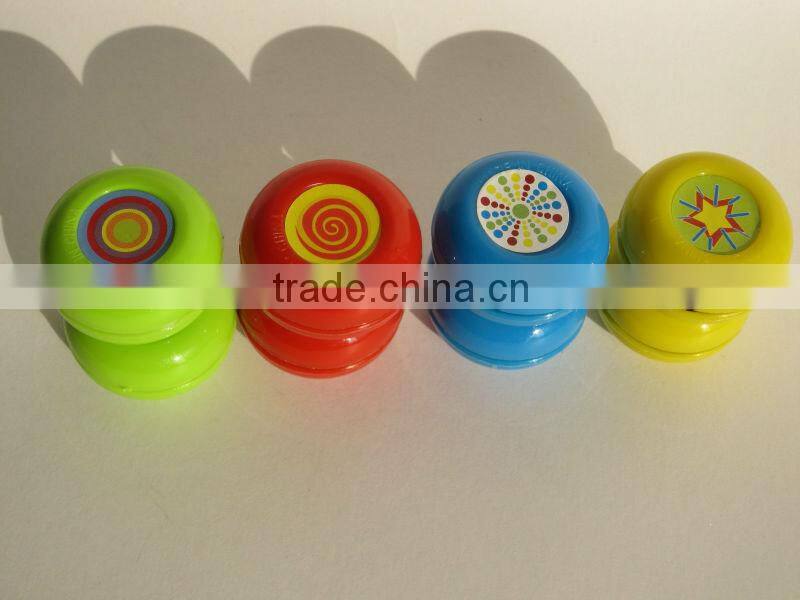 2015 HOT SALE plastic mini yoyo ball retractable yoyo ball