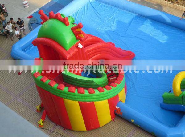 Tropical inflatable swimming pool