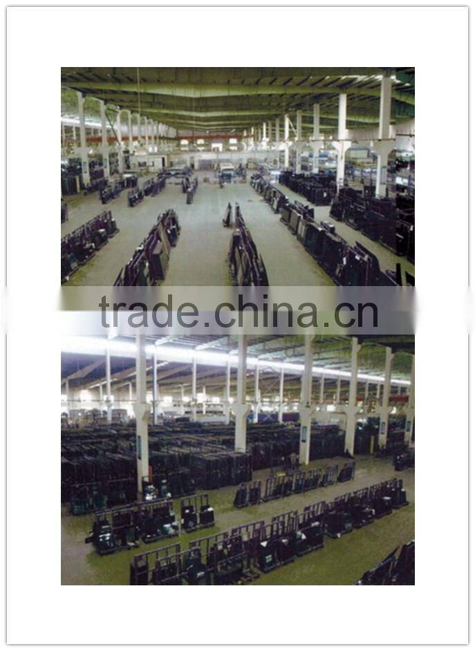 Fixed closed curved solid glass window for coach bus, mini-bus and commercial vehicles