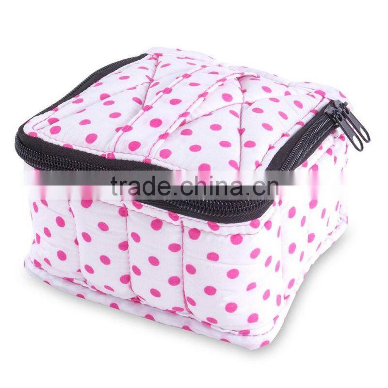Nice pattern essential oil carrying case wholesale for 16 vials