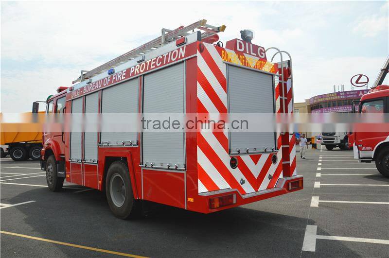 4X2 SINOTRUK 8000 liter water tank fire truck for sale