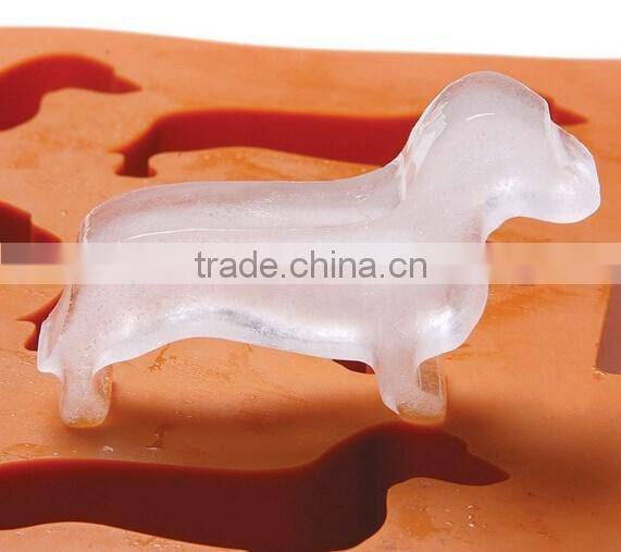 Exclusive Dachshund Dog Shaped Ice Cube Tray