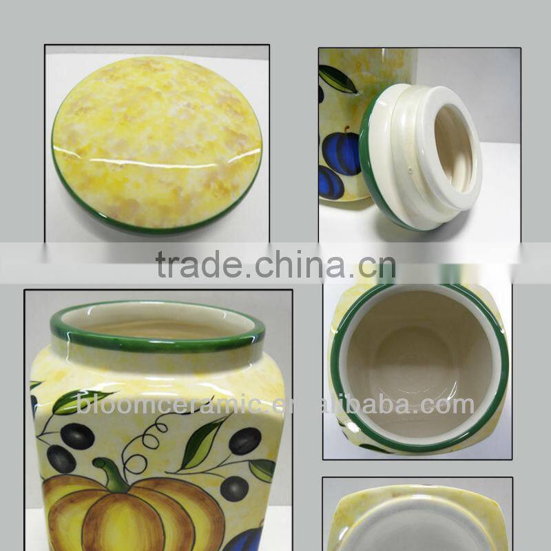 Decorative ceramic sealed food canister