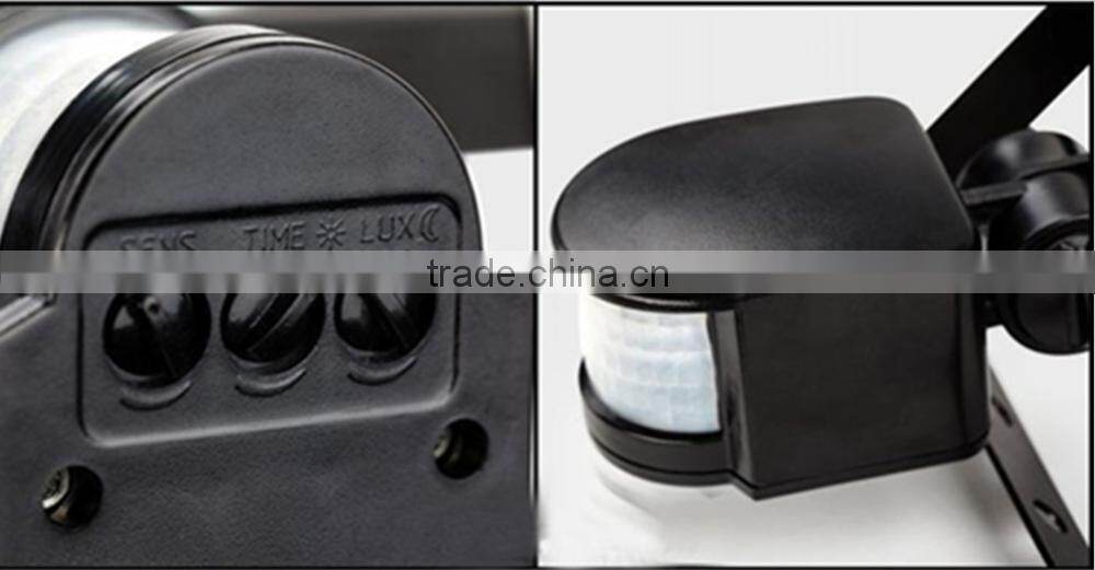 Solar panel supply power led flood light with PIR Motion Sensor