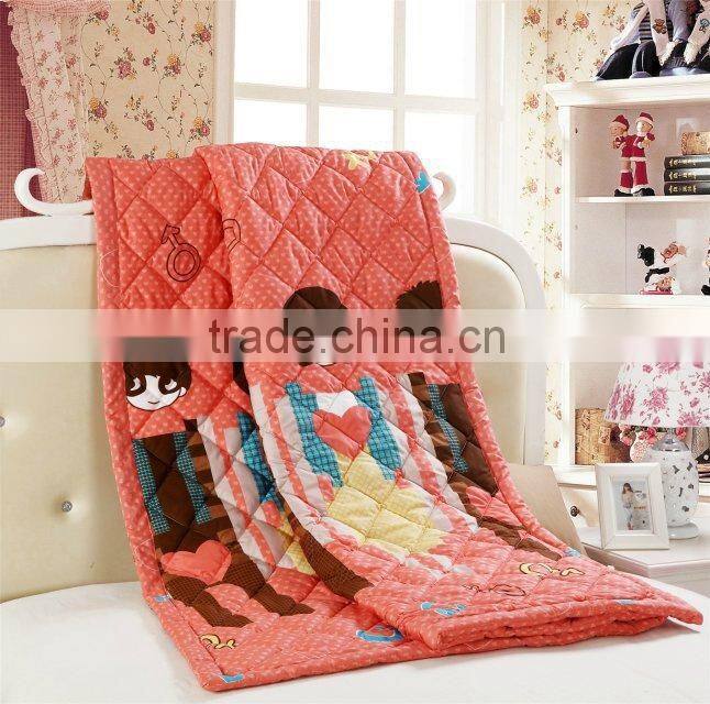 100% polyester Queen size printed yellow floral bed quilt queen chinese comforter set