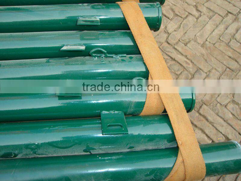 wire mesh fence post