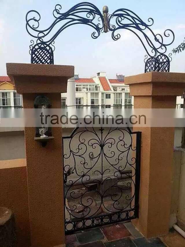 Top-selling ornamental wrought iron picket fencing for outdoor or home and garden factory in guangzhou